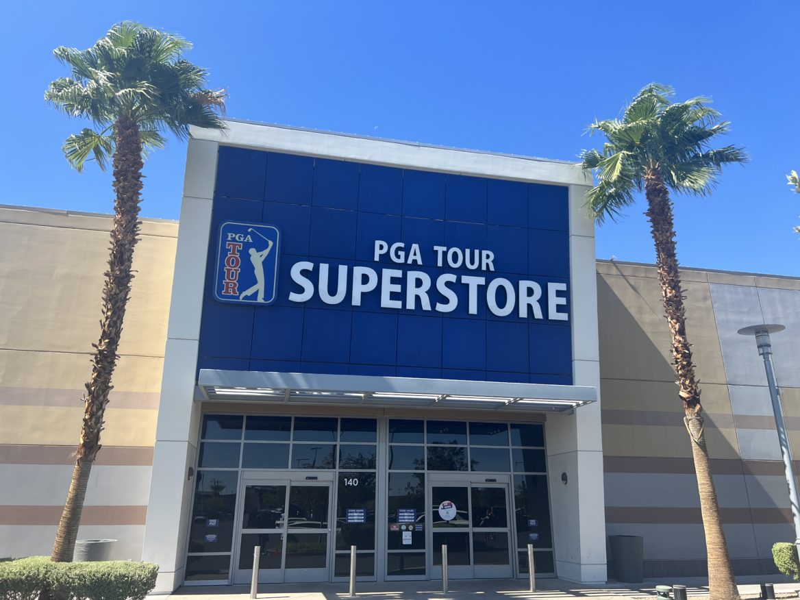 Photo of the outside PGA Superstore in Summerlin